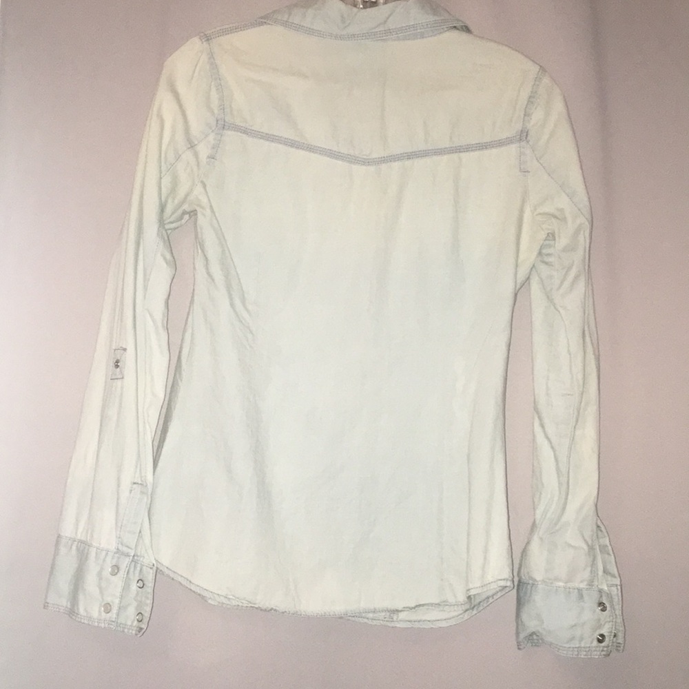 Light jean button down - Picture 4 of 4